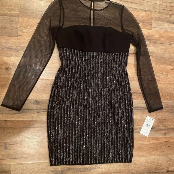 💥AIDAN MATTOX beaded cocktail dress/ size 2 - Picture 2 of 6